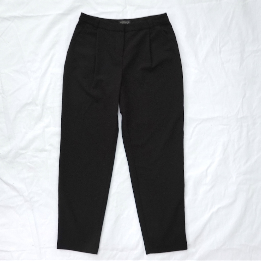 TOPSHOP Cropped Pleated Trousers
